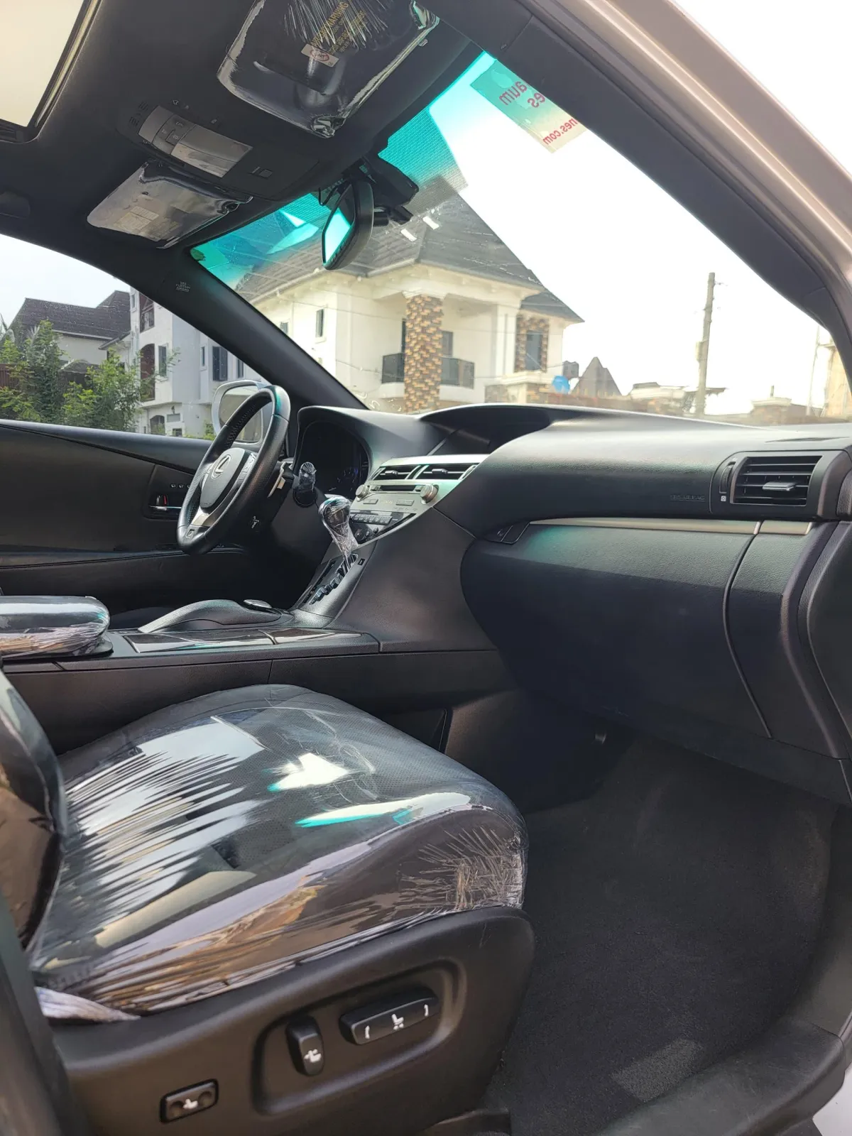 Lexus RX350 2013 FSport Full Option - Image 4