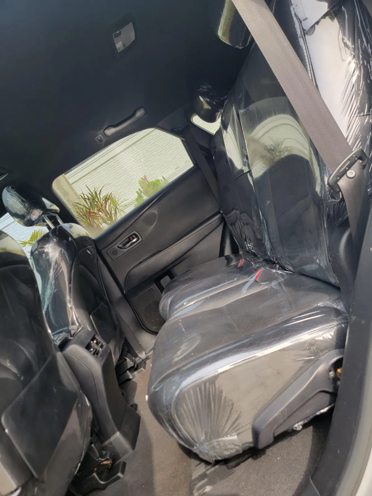 Lexus RX350 2013 FSport Full Option - Image 7