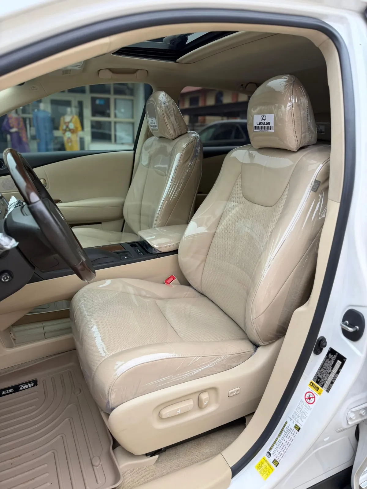 Lexus RX350 2014 Full Option - Image 5