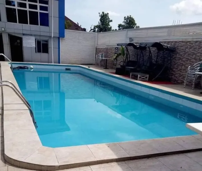 Swimming pool and fountain construction