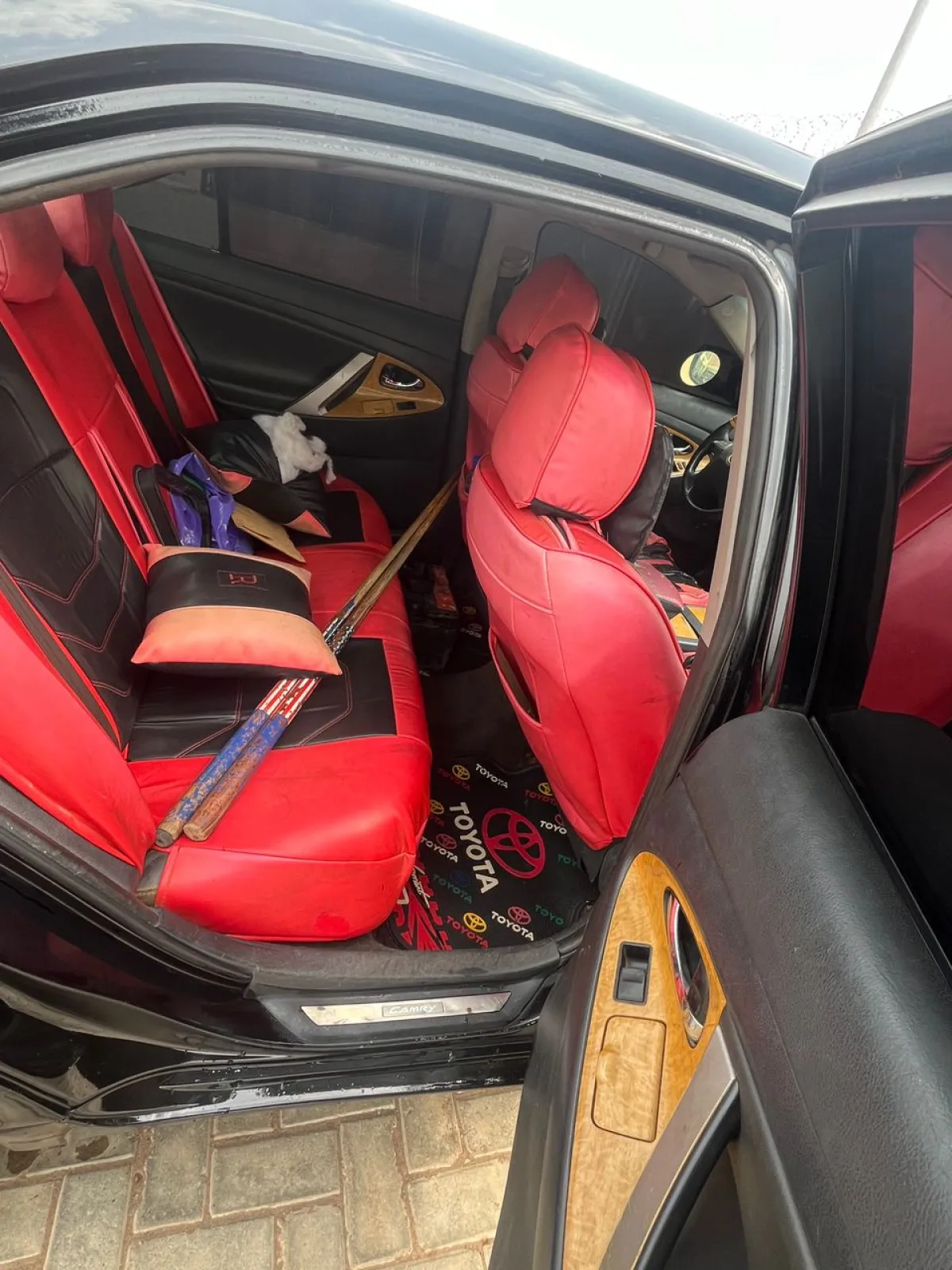 Toyota Camry - Image 4