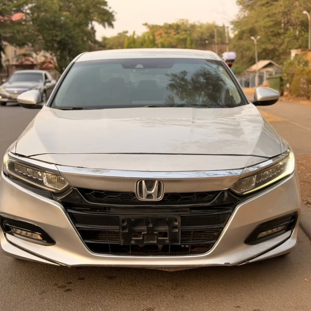 2019 HONDA ACCORD FOR SALE - Image 2