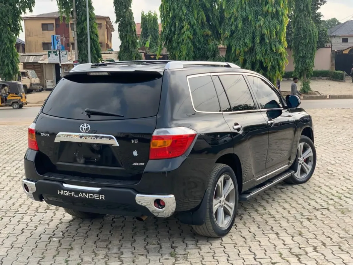 Toyota Highlander 2009 Limited Edition - Image 11