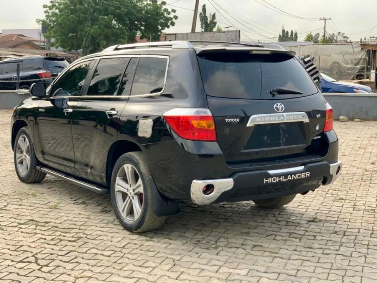 Toyota Highlander 2009 Limited Edition - Image 12