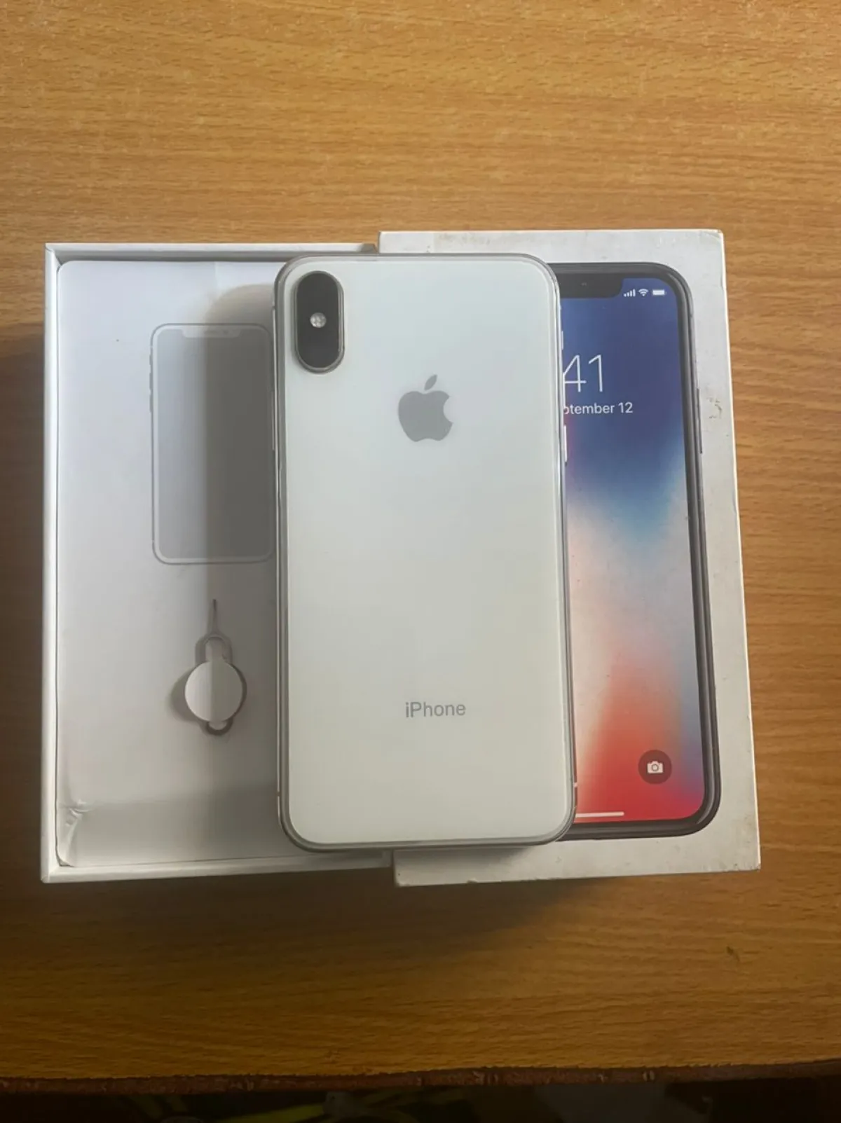 Apple iPhone X 256Gb for sale - Image 2