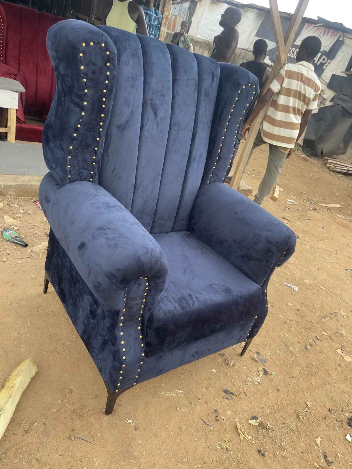 Accent couch - Image 6