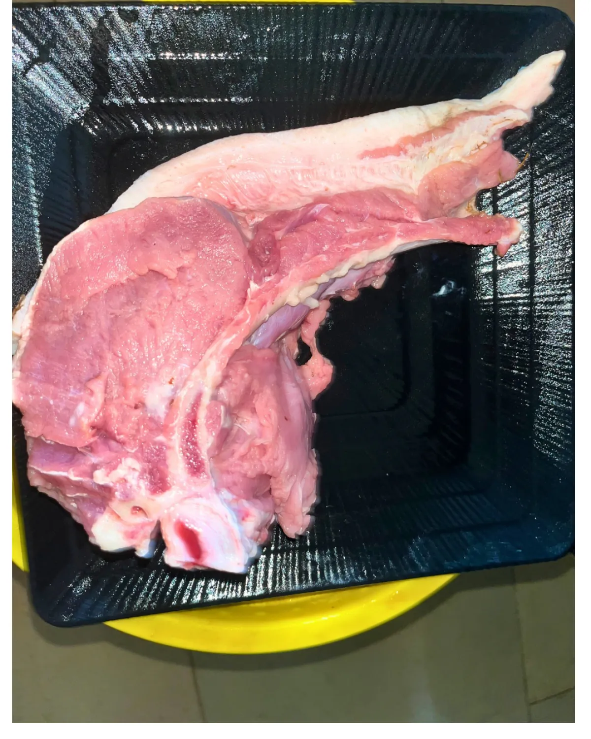 Fresh pork( chops, ribs, ham, steak, shoulder) for sale - Image 3