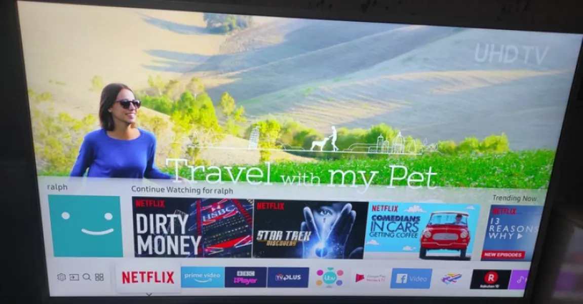 SAMSUNG UHD 4K HDR 10 SMART TV (TIZEN OS 4. 5)