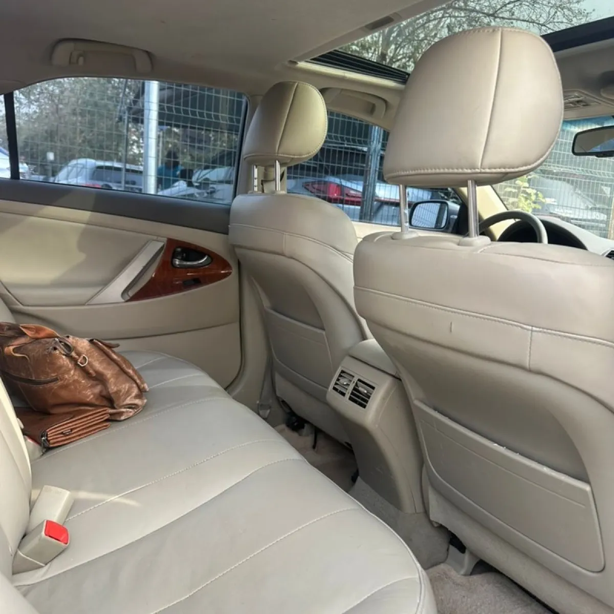 Foreign Used 2008 Toyota Camry XLE - Image 5