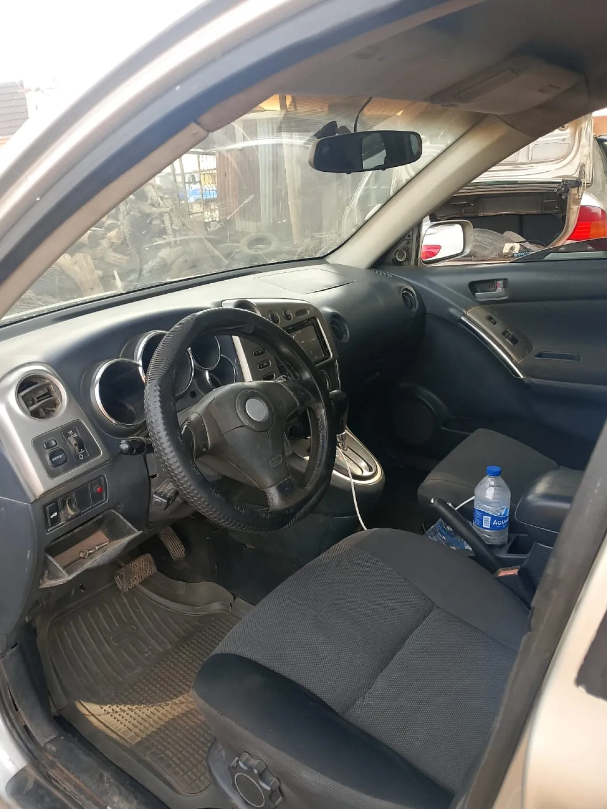 2004 Toyota Matrix - Image 4