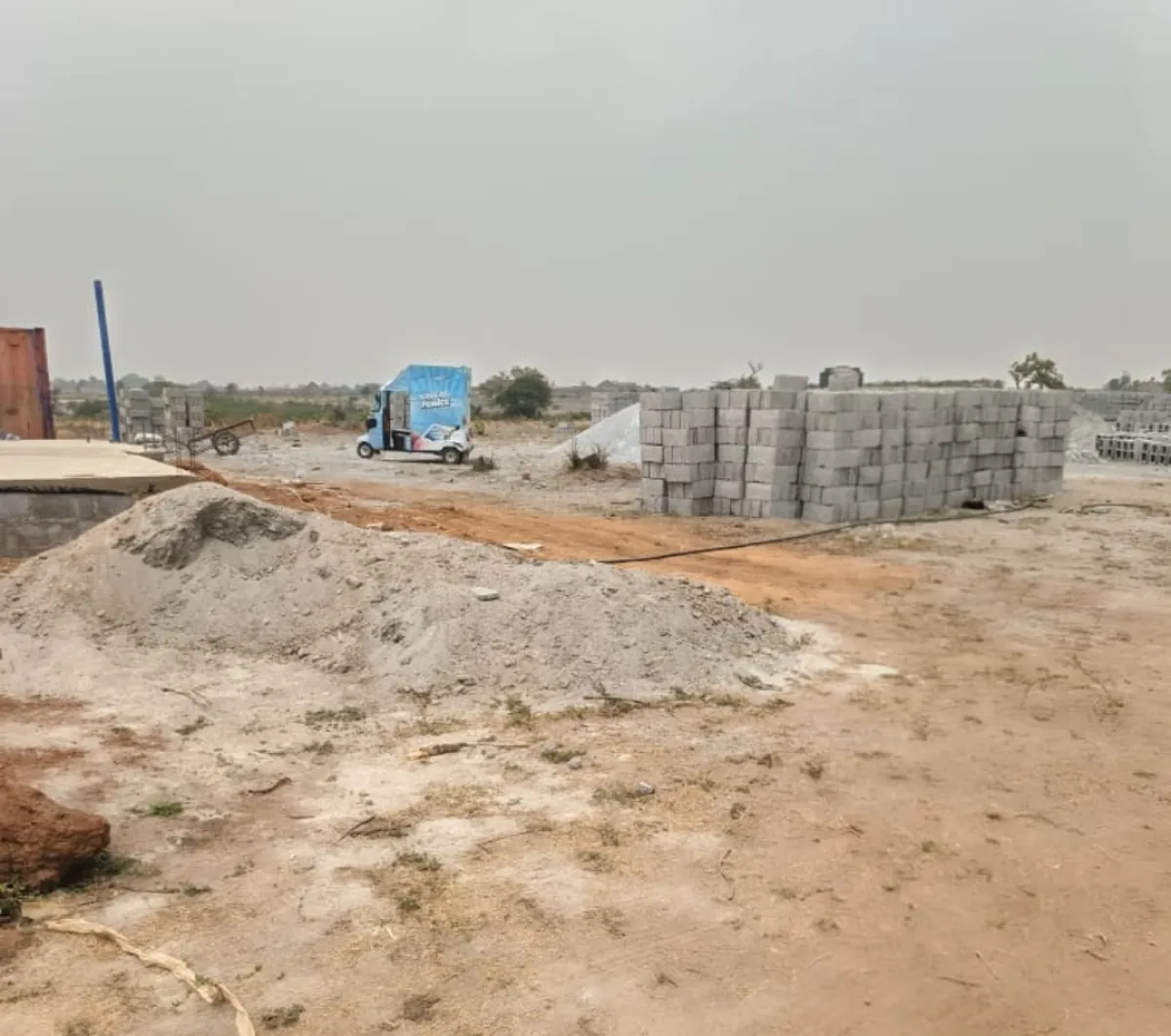 ESTATE LAND IN ABUJA - Image 1