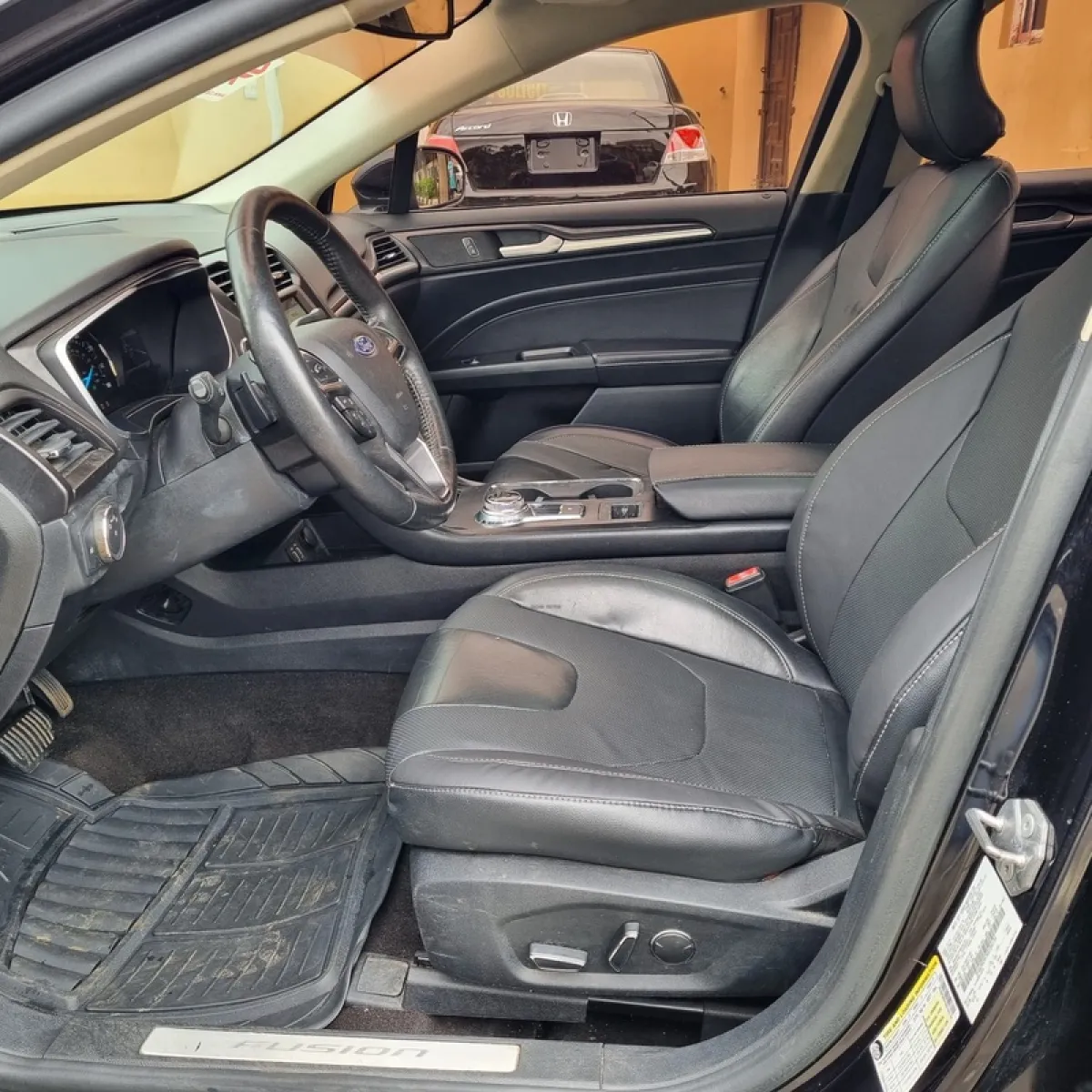 Foreign Used 2019 Ford Fusion Titanium - Image 4