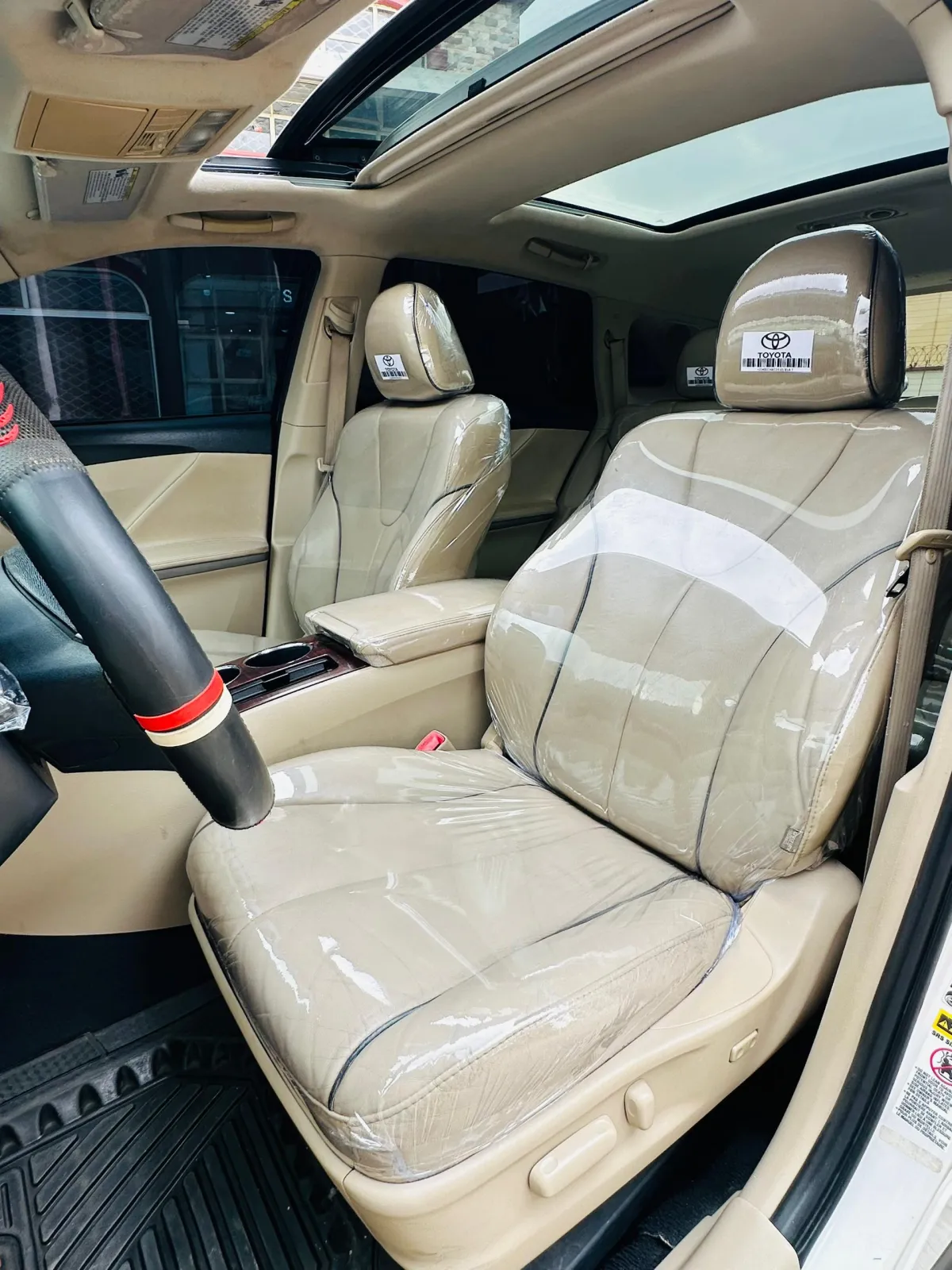 Toyota Venza 2011 Fullest Option - Image 3