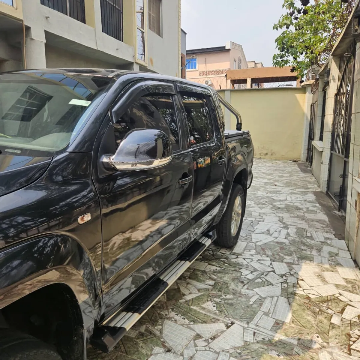 Volkswagen Amarok 2. 0TSI 2014 - Image 2