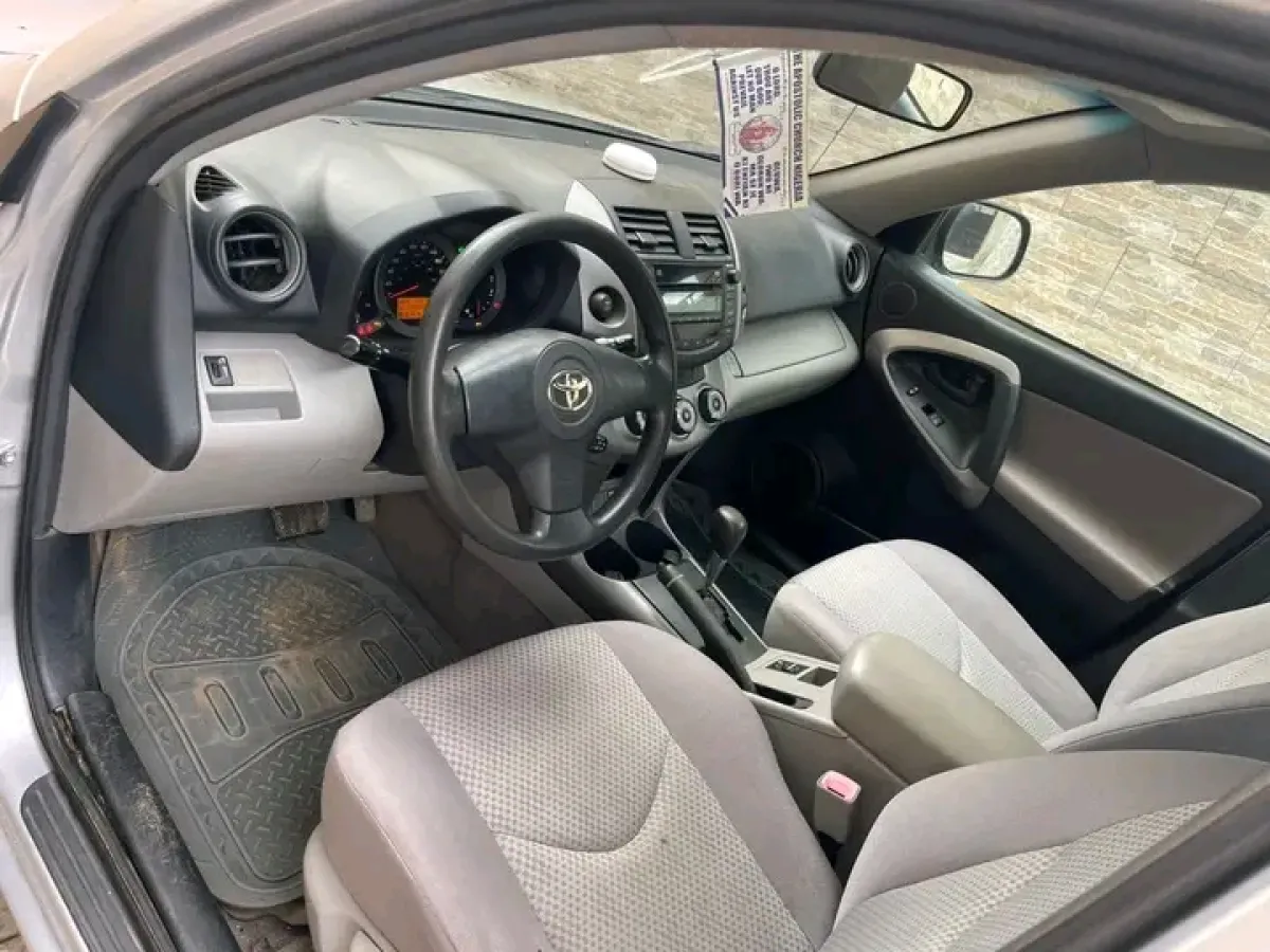 2008 Toyota Rav 4 - Image 3