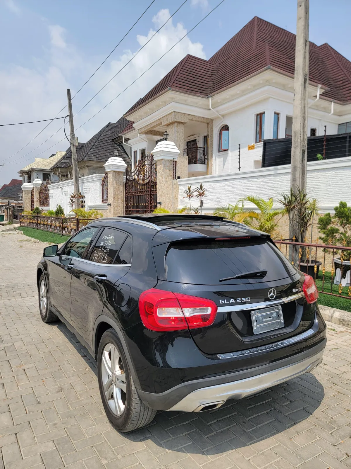 Mercedes Benz GLA250 2016 Fullest Option - Image 7