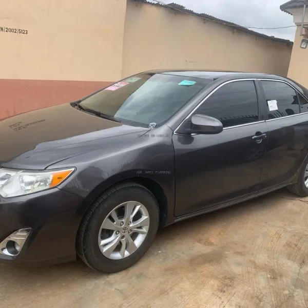 Toyota Camry 2012 LE
