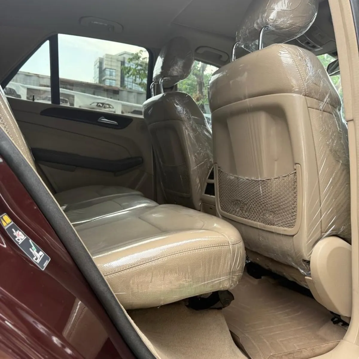 FOREIGN USED 2014 MERCEDES BENZ ML350 FOR SALE - Image 4