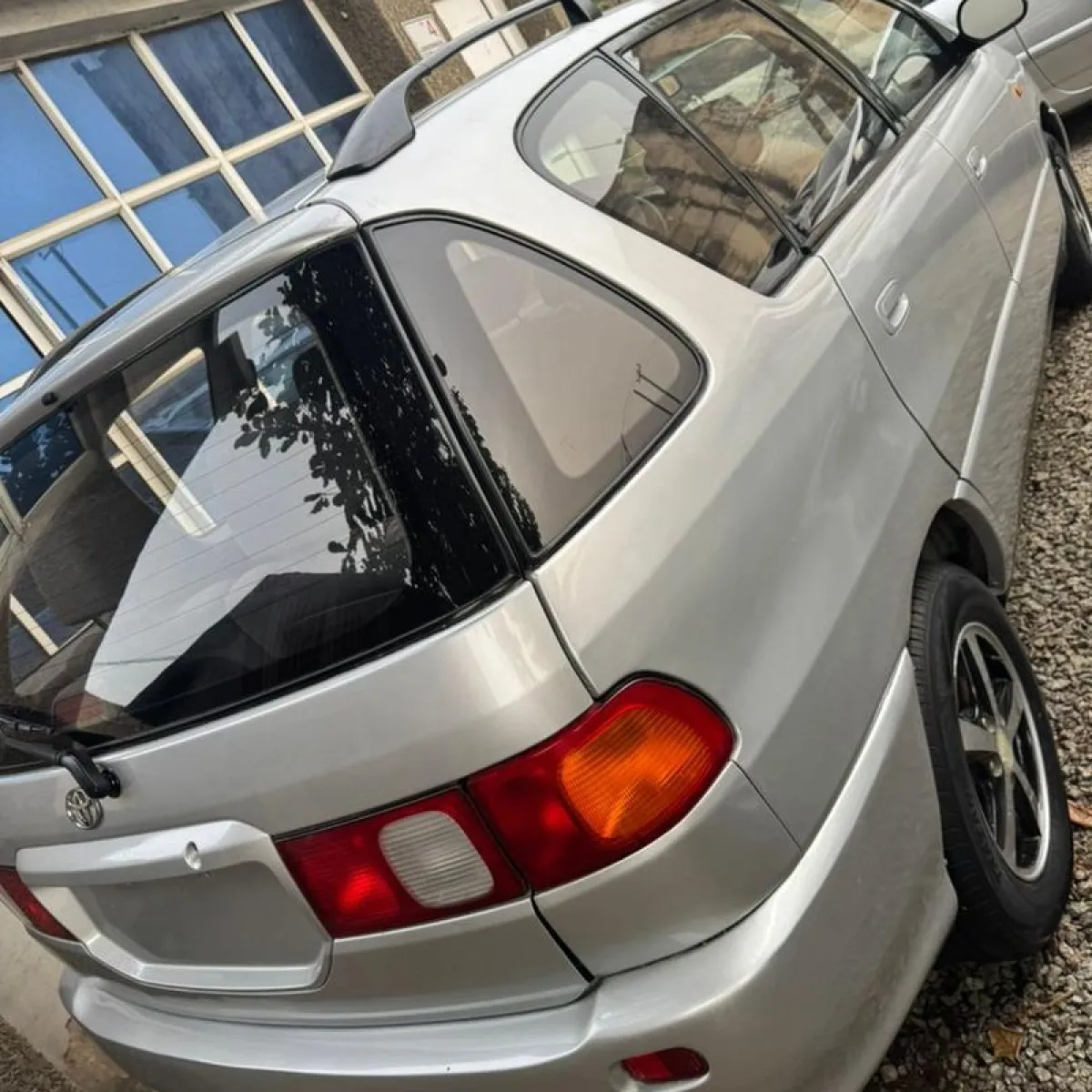 2007 TOYOTA PICNIC FOR SALE - Image 2