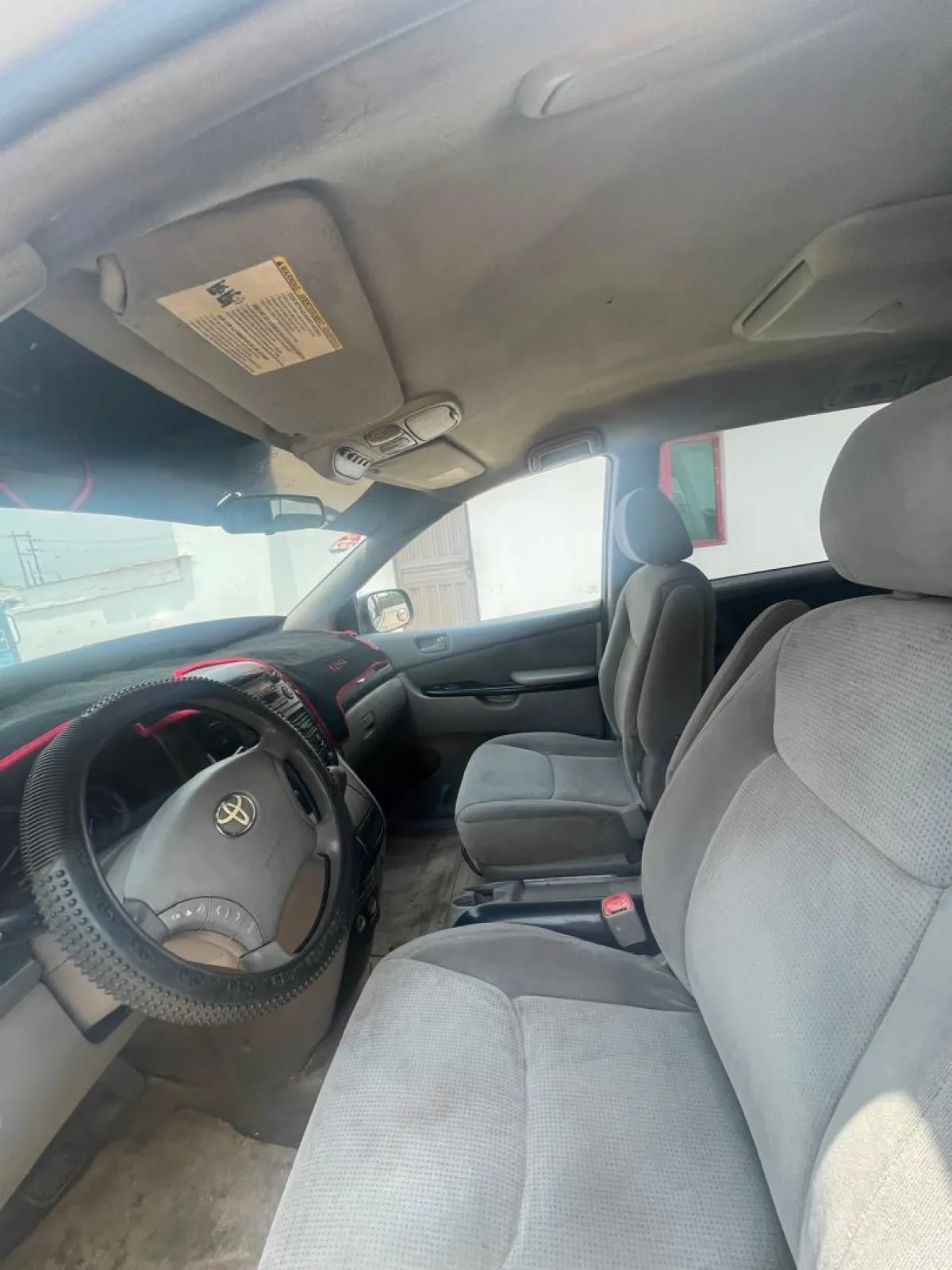 Toyota sienna Lee - Image 4