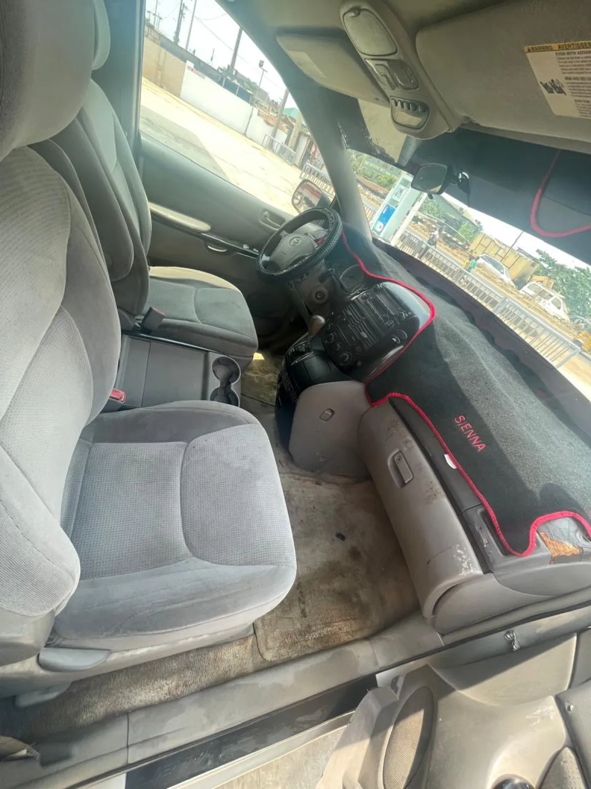 Toyota sienna Lee - Image 6