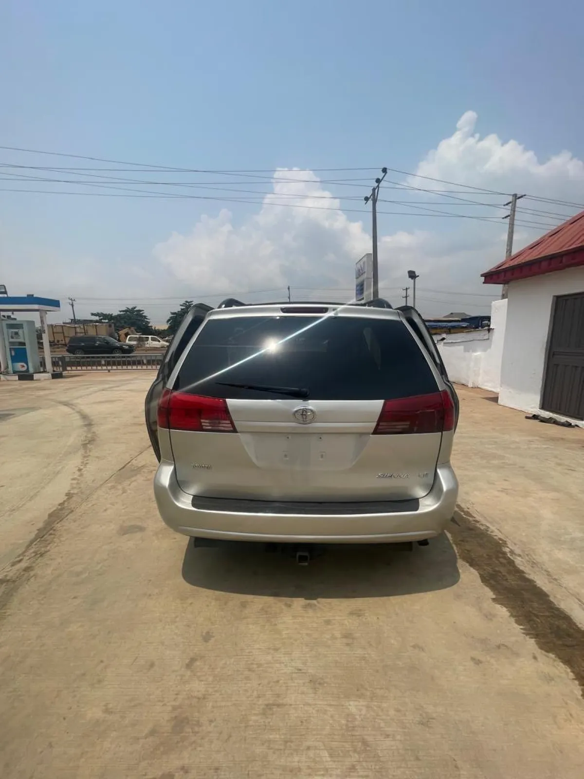 Toyota sienna Lee - Image 8