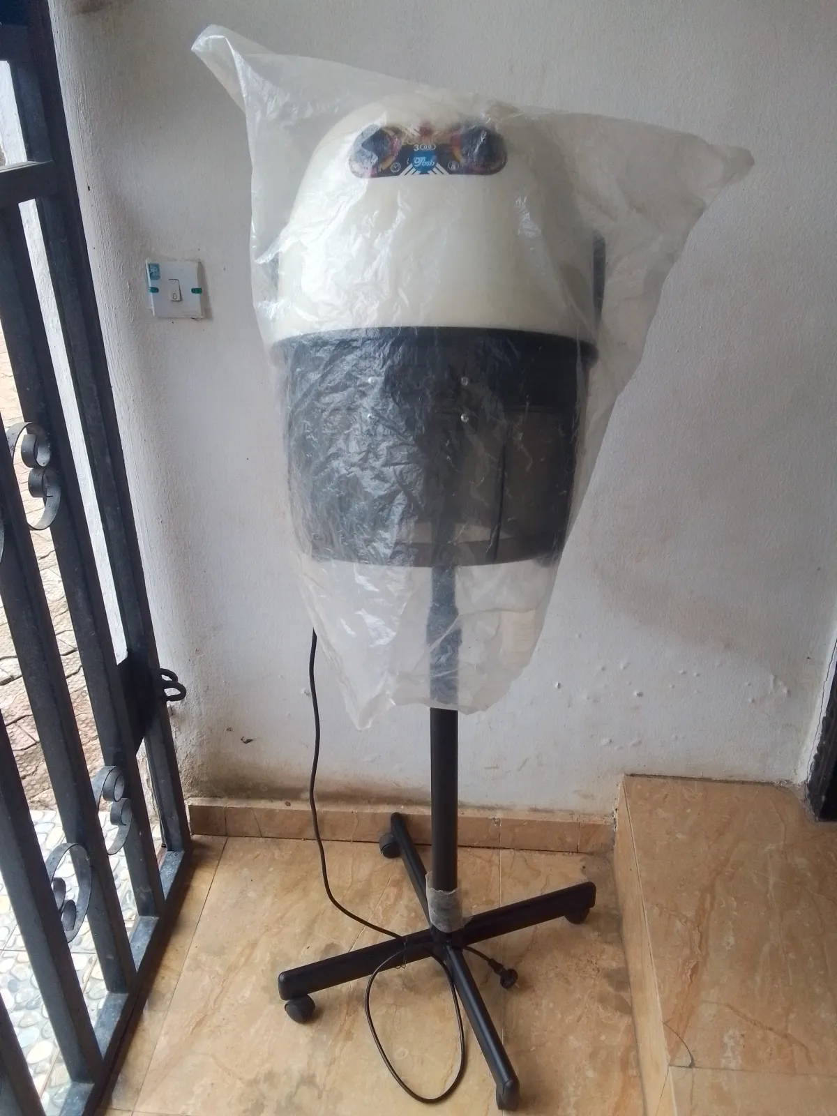 Hair dryer - Image 2