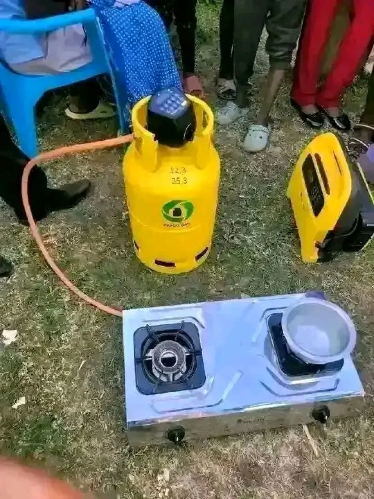 Sun King solar stove for sale - Image 2