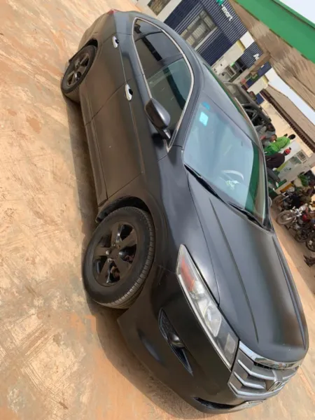 Honda crosstour 2010