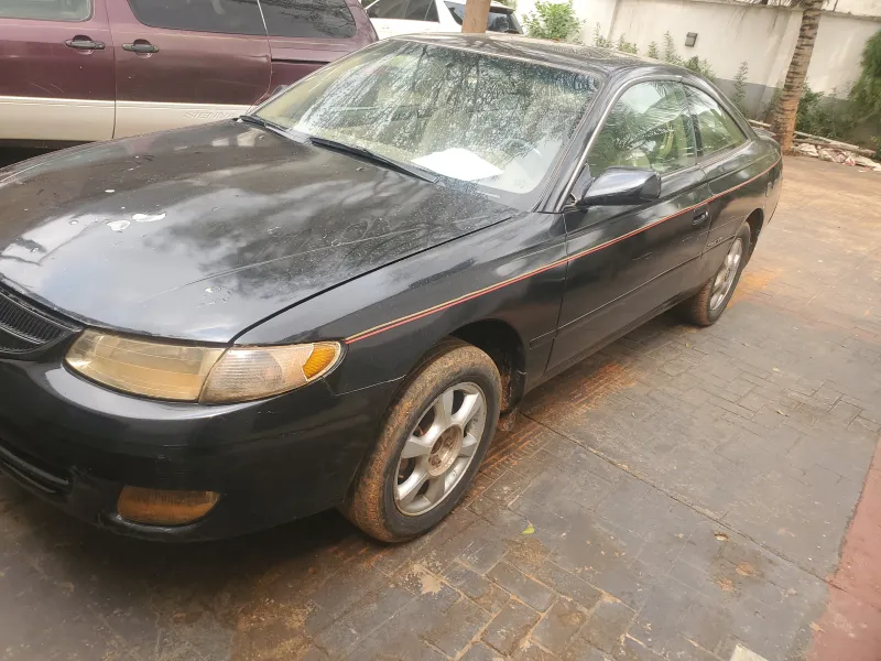 Toyota solara 2000
