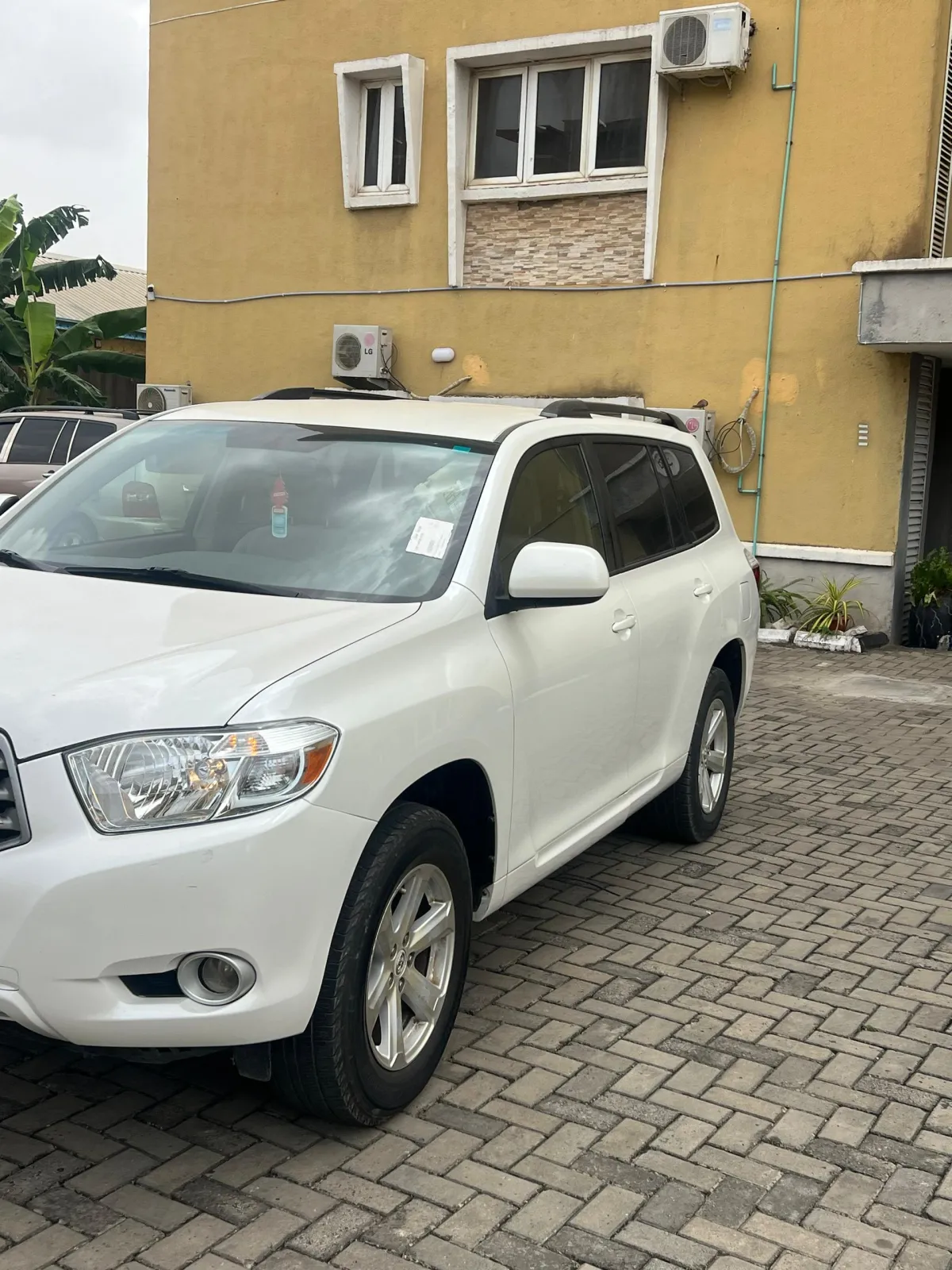 Toyota Highlander - Image 5