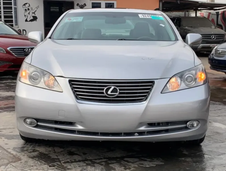 Clean Lexus Es 350 for sale at affordable price
