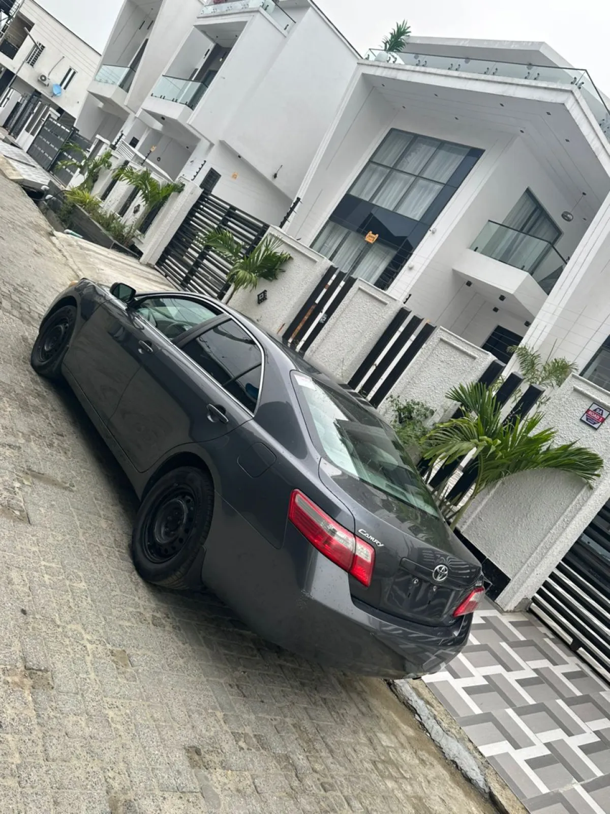 Toyota Camry 2008 LE - Image 5