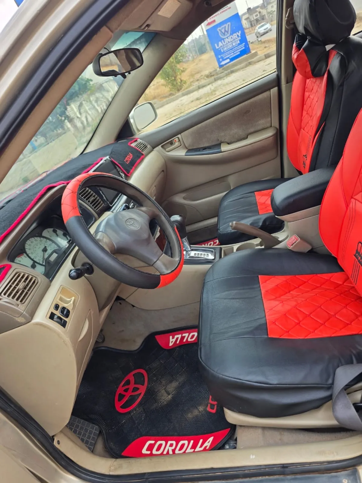 2011 Toyota Camry - Image 4