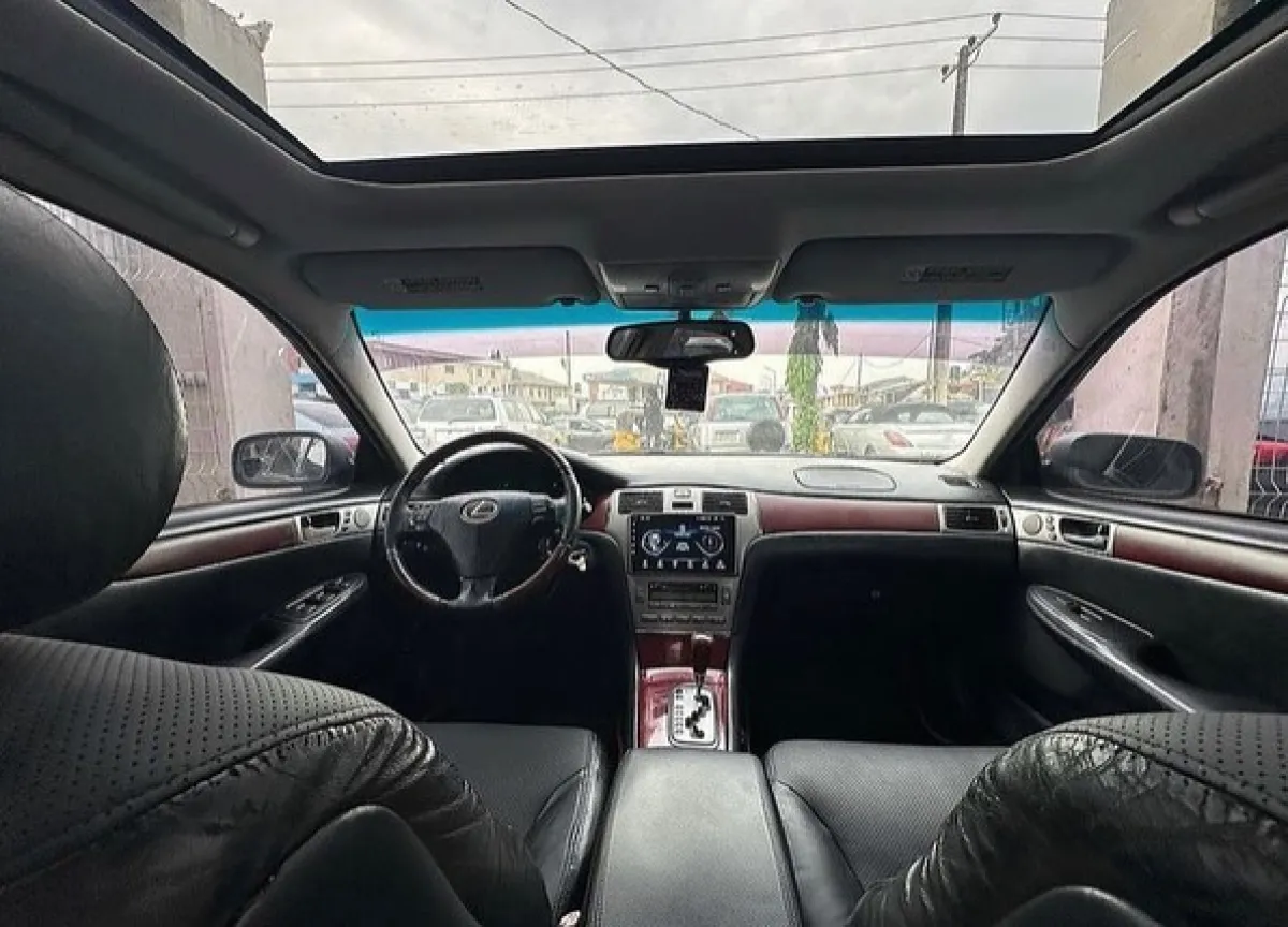 Lexus Es 330 for sale at affordable price - Image 4