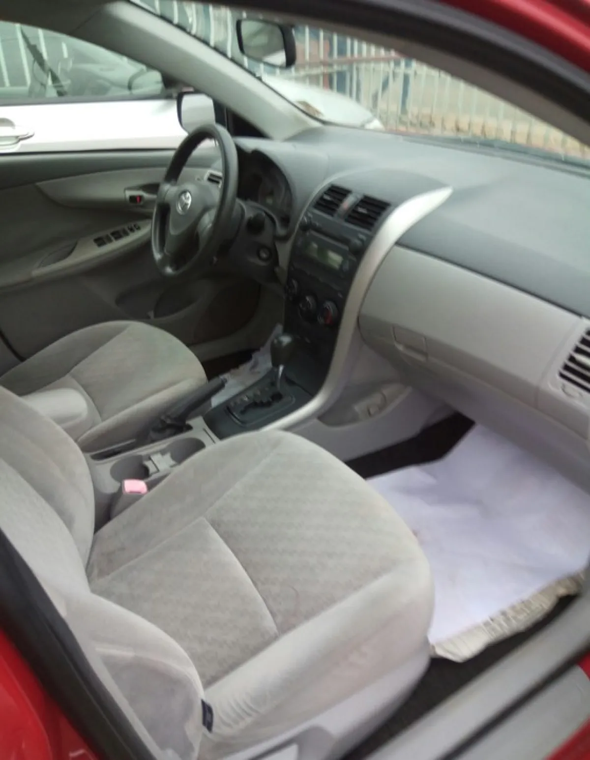 Toyota Corolla le 2010 for sale - Image 4