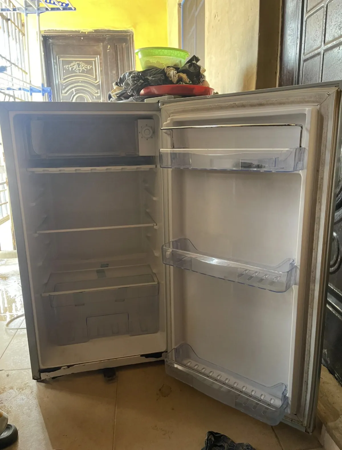 93L Thermocool Fridge - Image 2