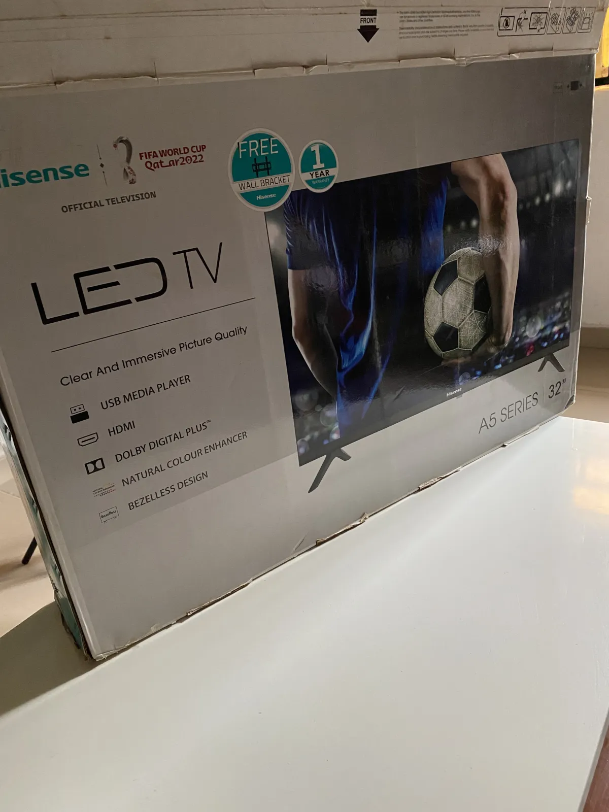 Hisense- Flat Screen (no edges) 32 inches LED TV - Image 5