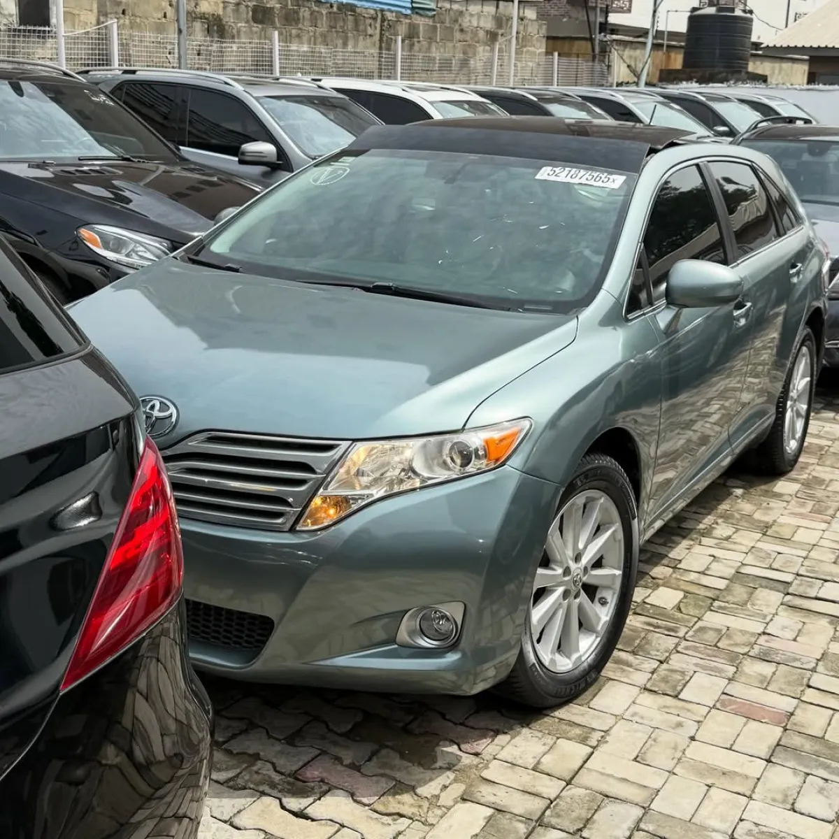 Foreign Used 2010 Toyota Venza For sale - Image 1