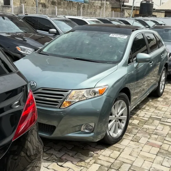Foreign Used 2010 Toyota Venza For sale