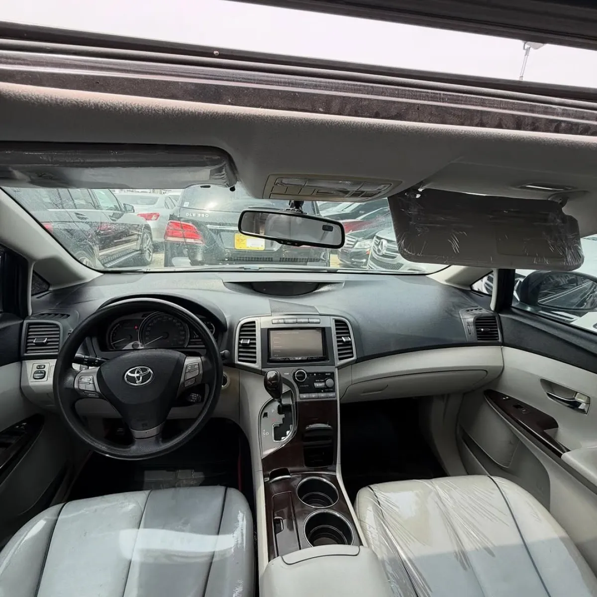 Foreign Used 2010 Toyota Venza For sale - Image 2