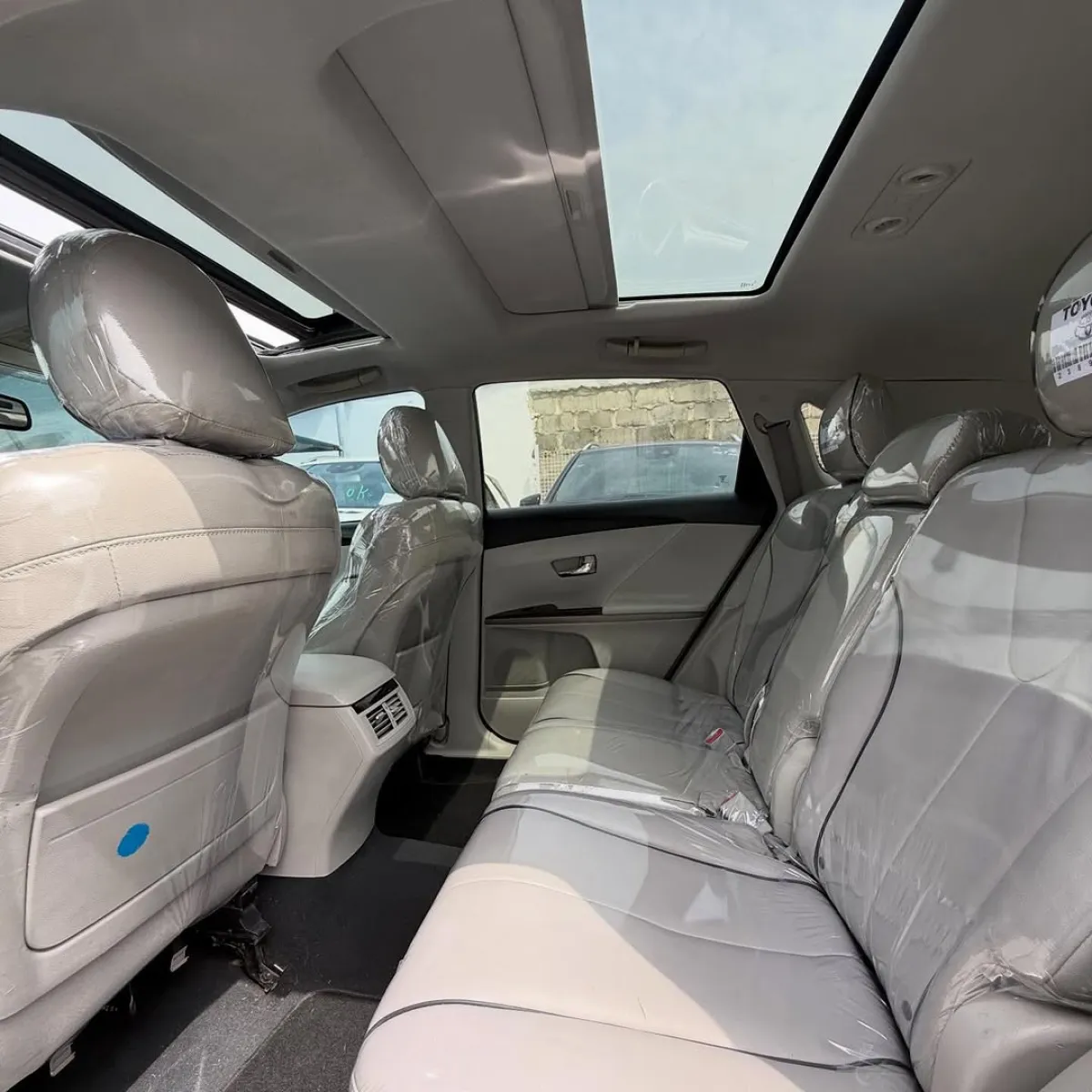 Foreign Used 2010 Toyota Venza For sale - Image 4