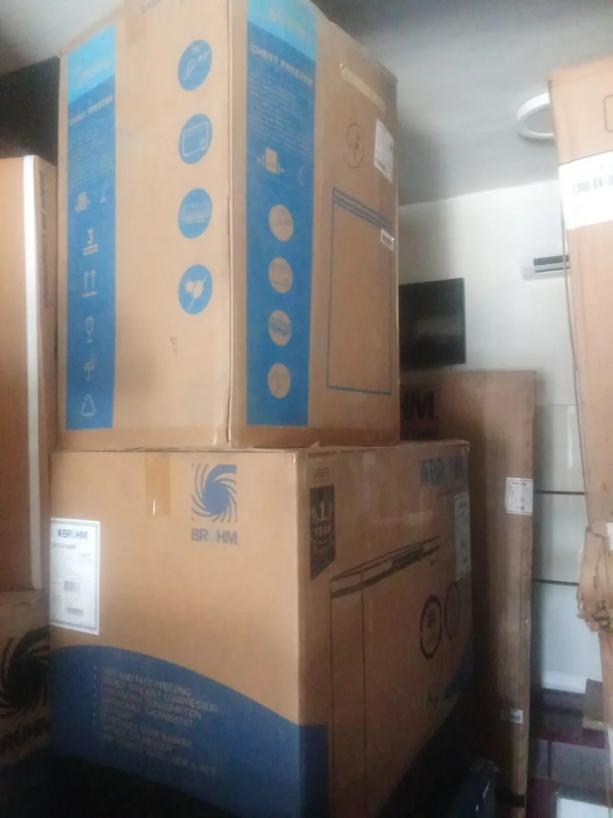 FRIDGE AND FREEZERS - Image 5