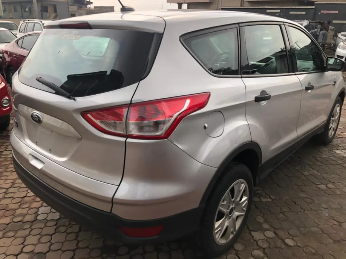 FORD ESCAPE 2013 SILVER - Image 3