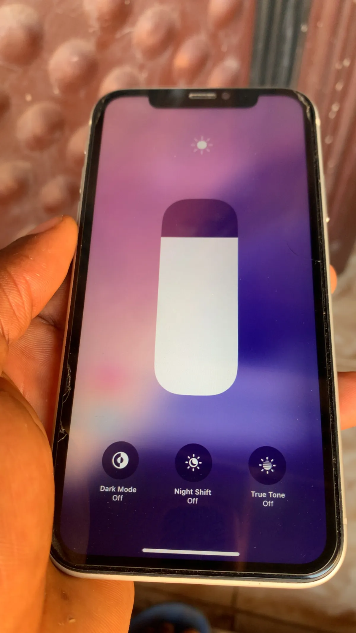 Apple iPhone XR 64 GB White - Image 3