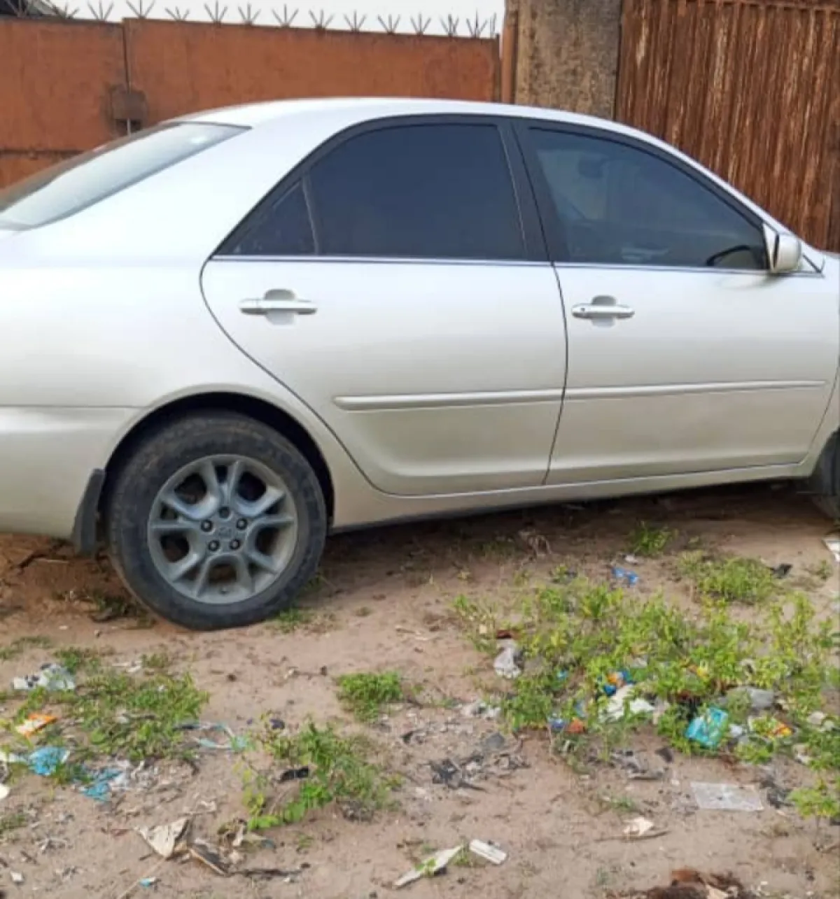 Toyota Camry Big Daddy - Image 2