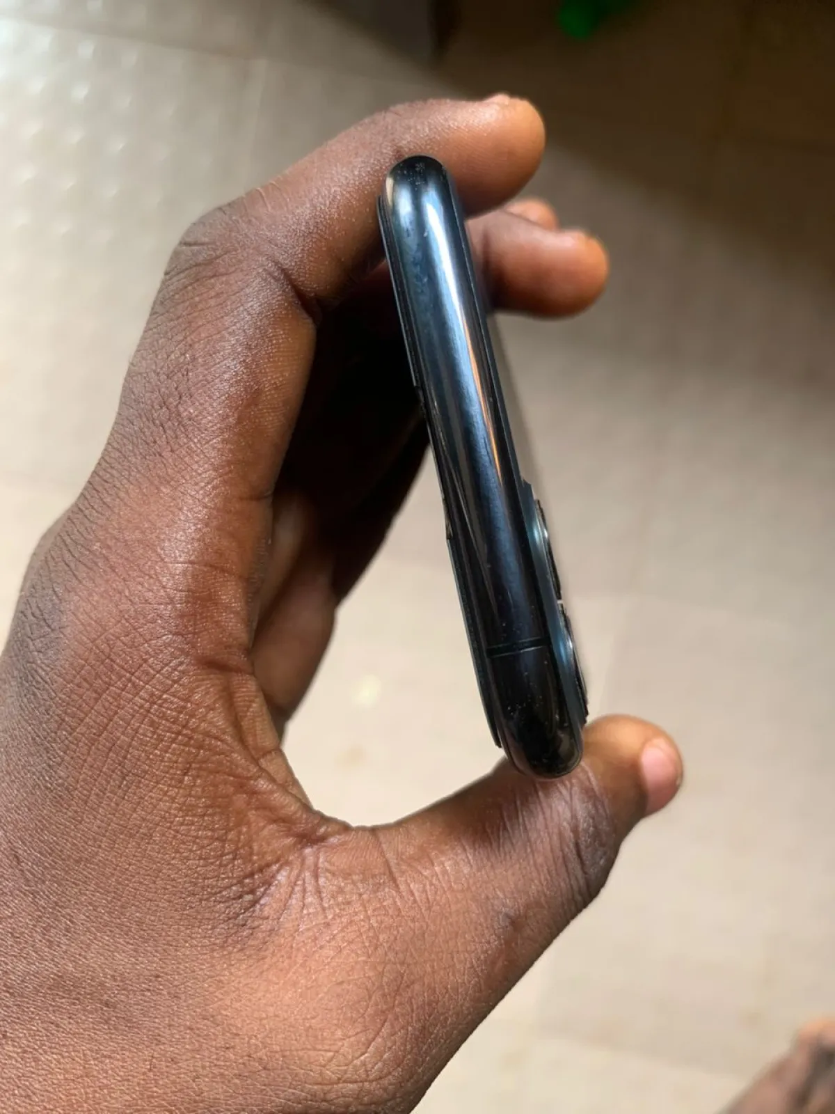 iPhone 11pro 256GB - Image 4