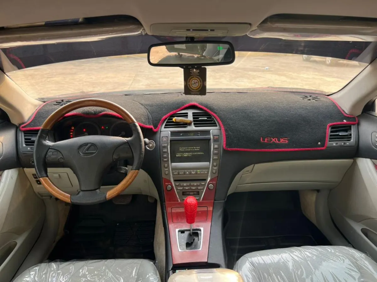 Super Clean Lexus Es 350 - Buy and Felx - Image 4