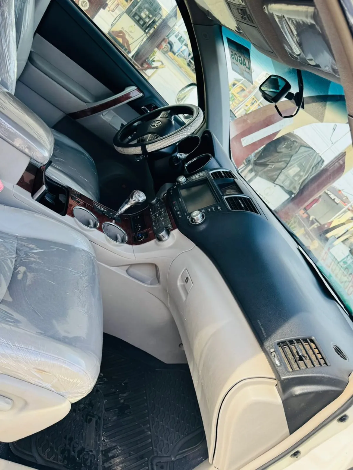 Toyota Highlander 2012 Limited Edition - Image 4