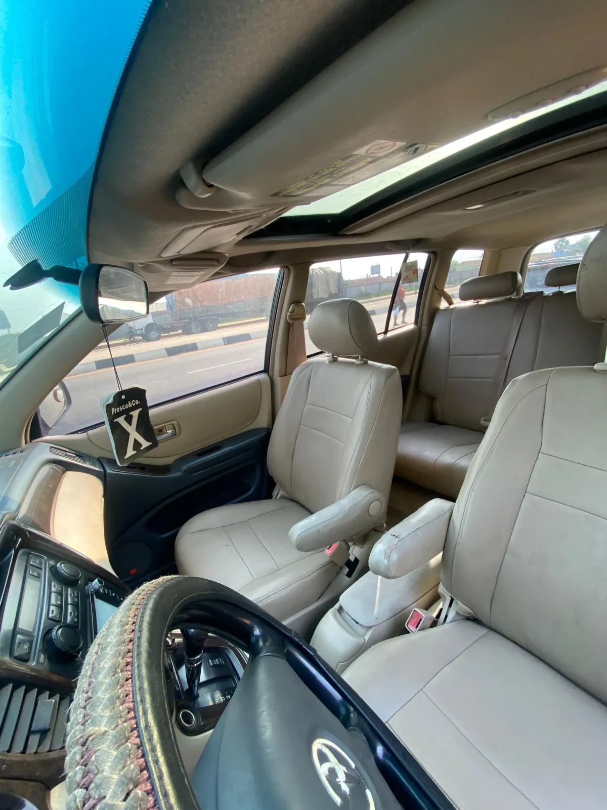 Toyota Highlander 2004 model - Image 5